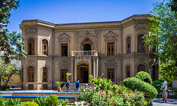  Abgineh  Museum 
