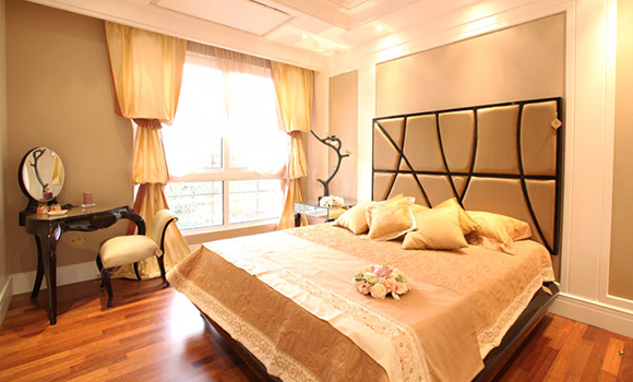 پارامیس فرشته