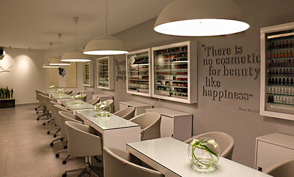 اسپا و سالن زیبایی تیسا 