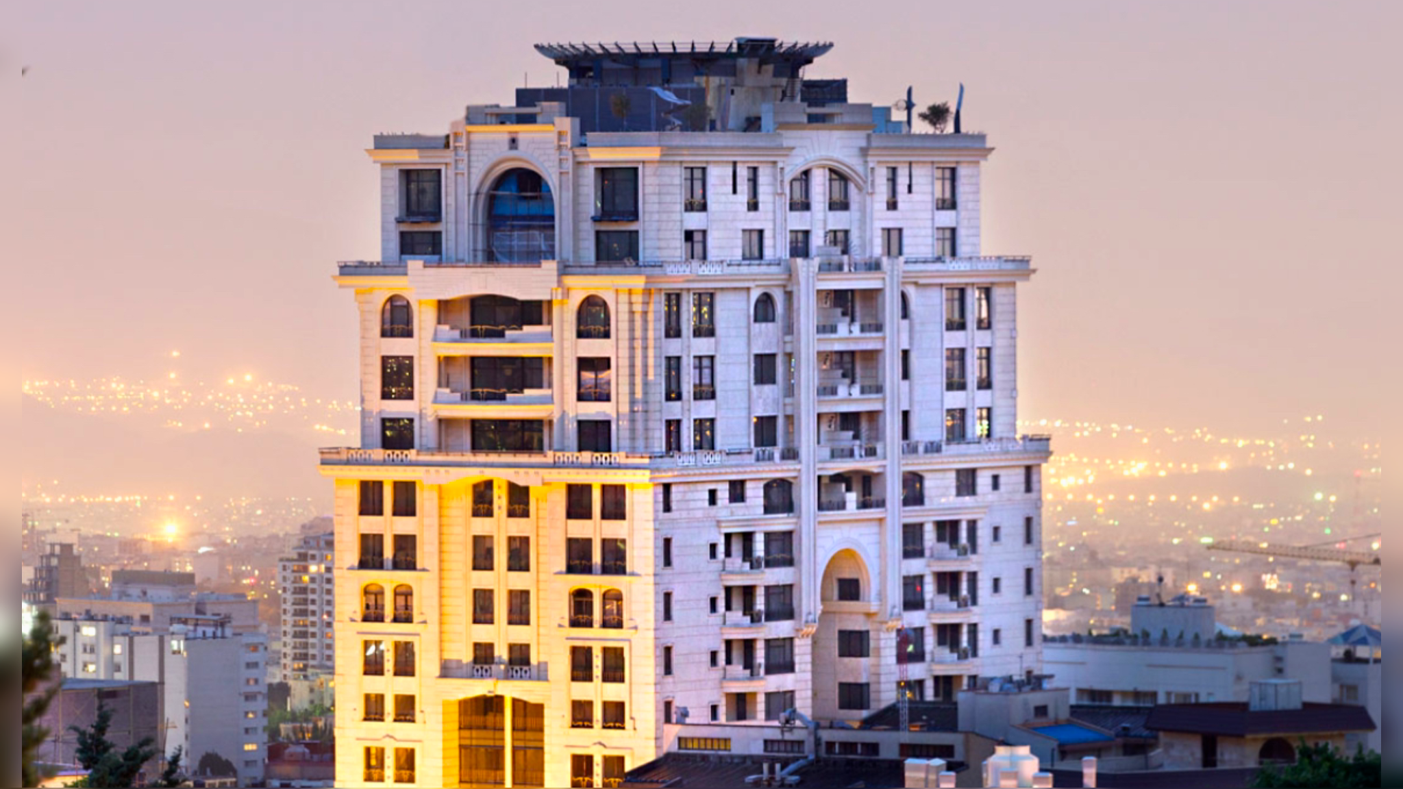 ساختمان آلتون کورت