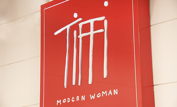 “Tiffi” Modern Woman   