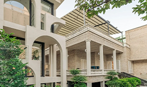 On Project Cafe Restaurant